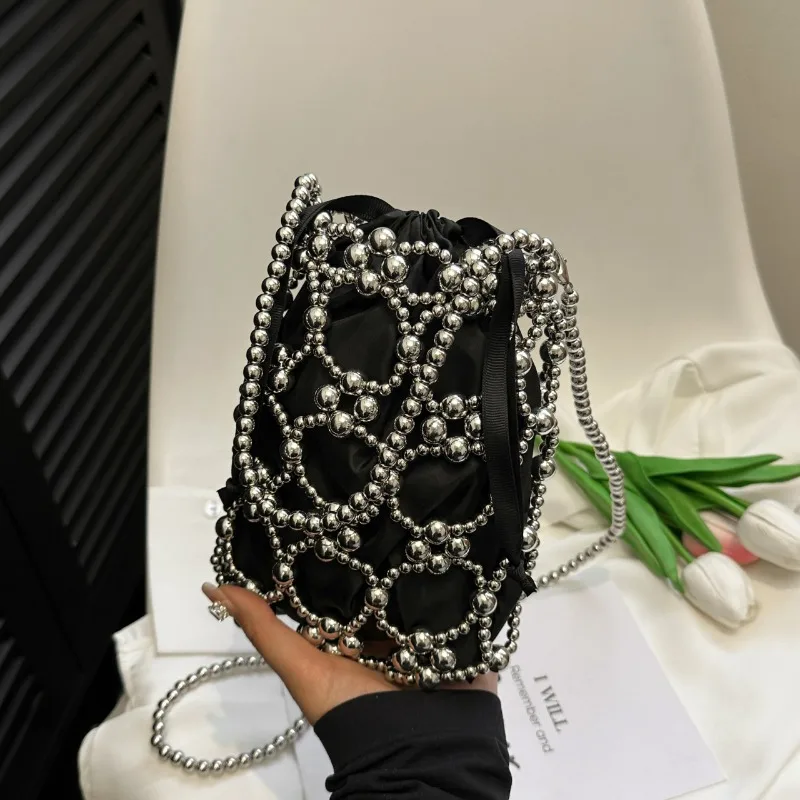 Luxury Bags On Sales - Tas Bahu dan Selempang Ember Putih